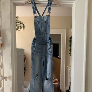 Abercrombie & Fitch Distressed Overalls